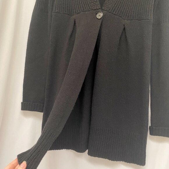 Great pre-owned condition (see pics)!  Style: Quiet Luxury Preppy Academia Class - Picture 6 of 14